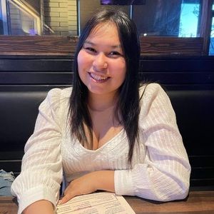 Meet your Posher, Jenny